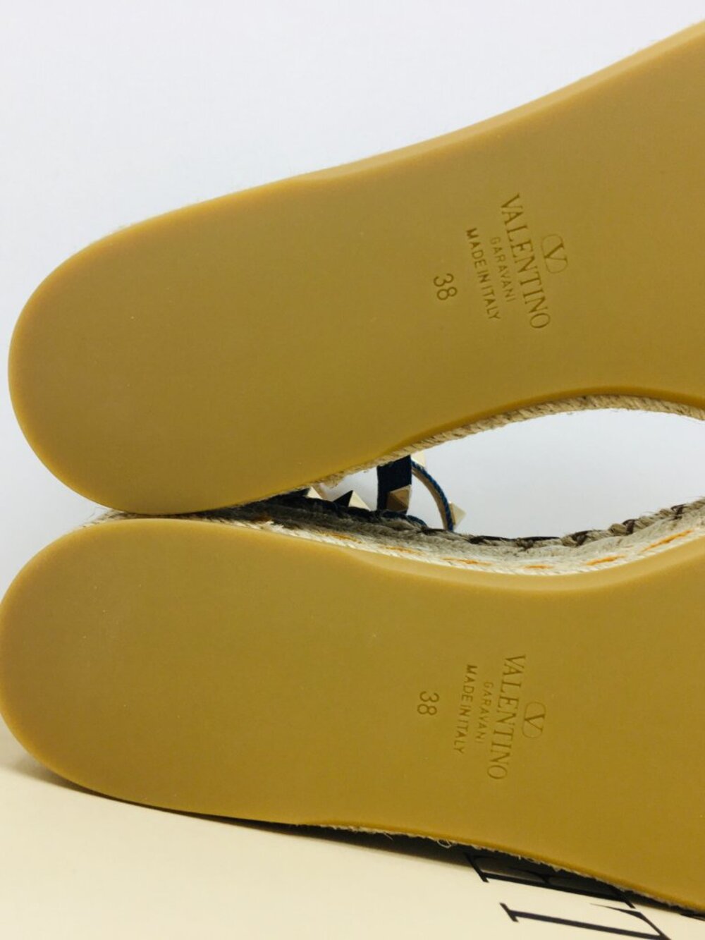 Valentino Garavani 55mm Rockstud Denim Wedge Sandals 8 M - Picture 9 of 11